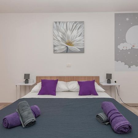 Apartament App Anna Makarska Zewnętrze zdjęcie